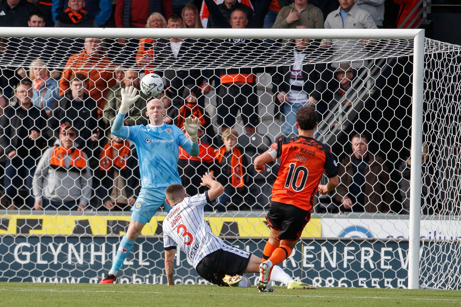 Disappointing afternoon as Saints beaten by Dundee United