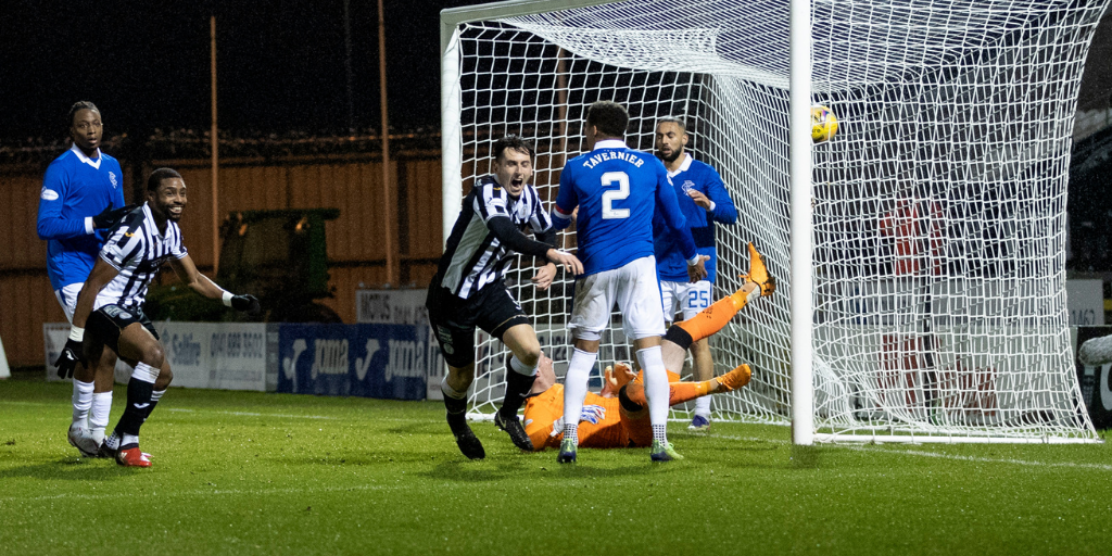 Saints are on their way to Hampden!