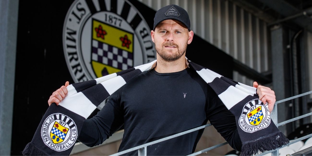 Trevor Carson joins St Mirren