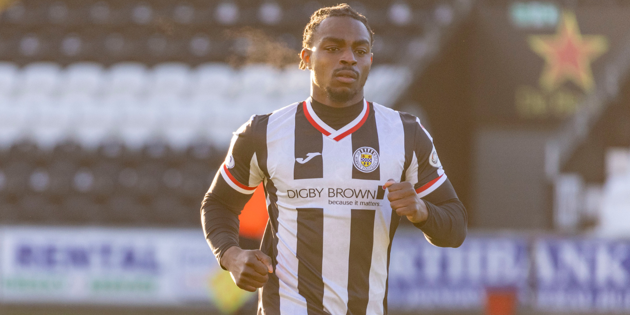 Toyosi Olusanya joins Arbroath on loan until the end of the season