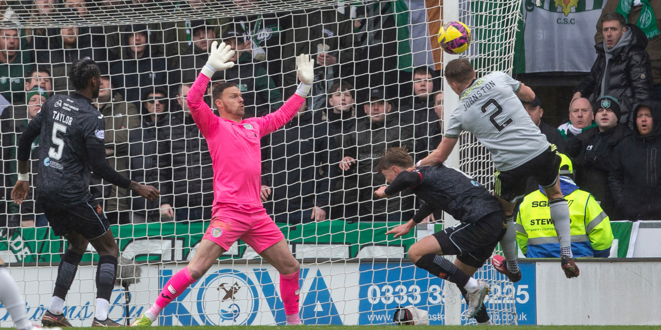 10-men Saints fall to defeat against Celtic