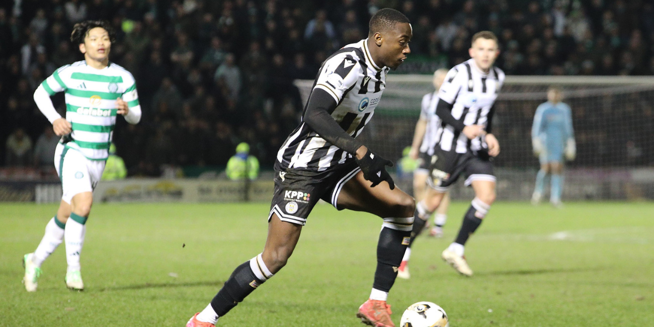 Owen Oseni departs with move to Plymouth Argyle