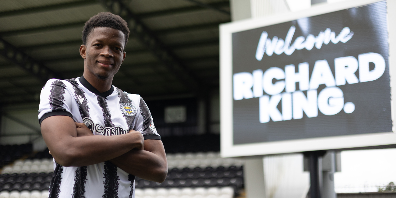 Richard King arrives at St Mirren