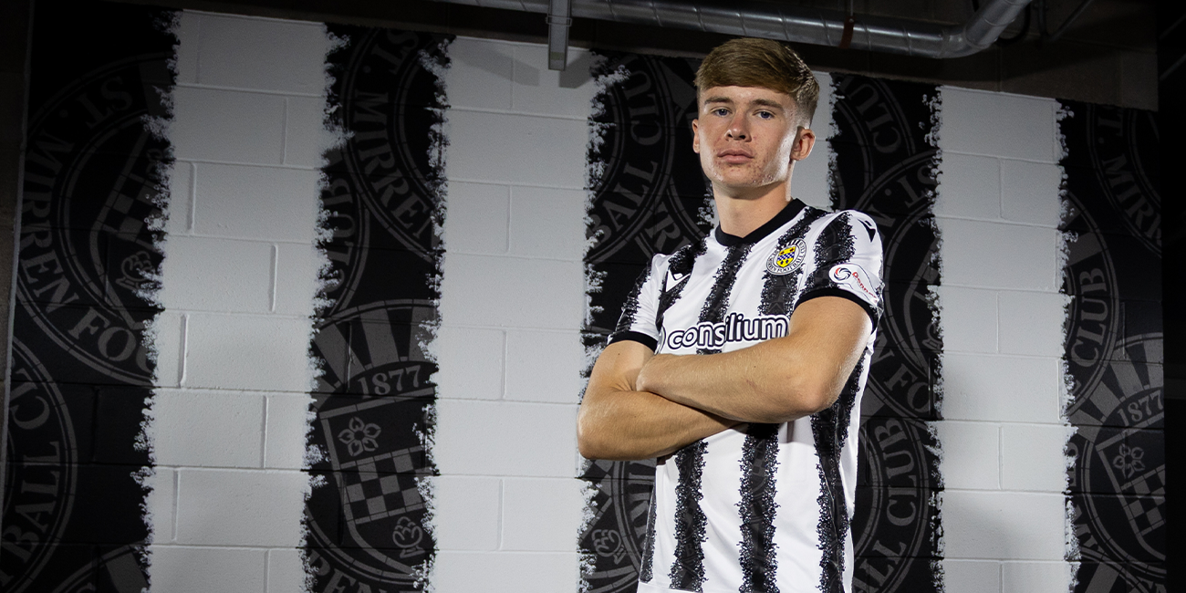 Evan Mooney joins Arsenal on a permanent deal