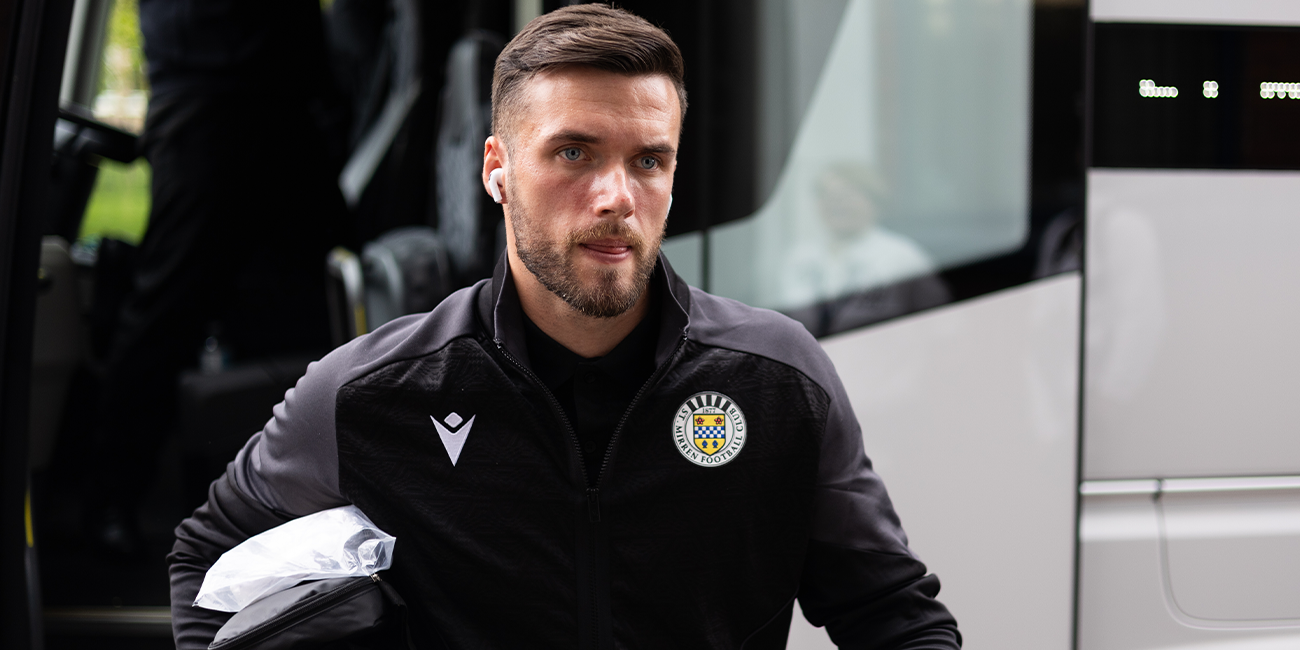 Ross Sinclair stays on emergency loan