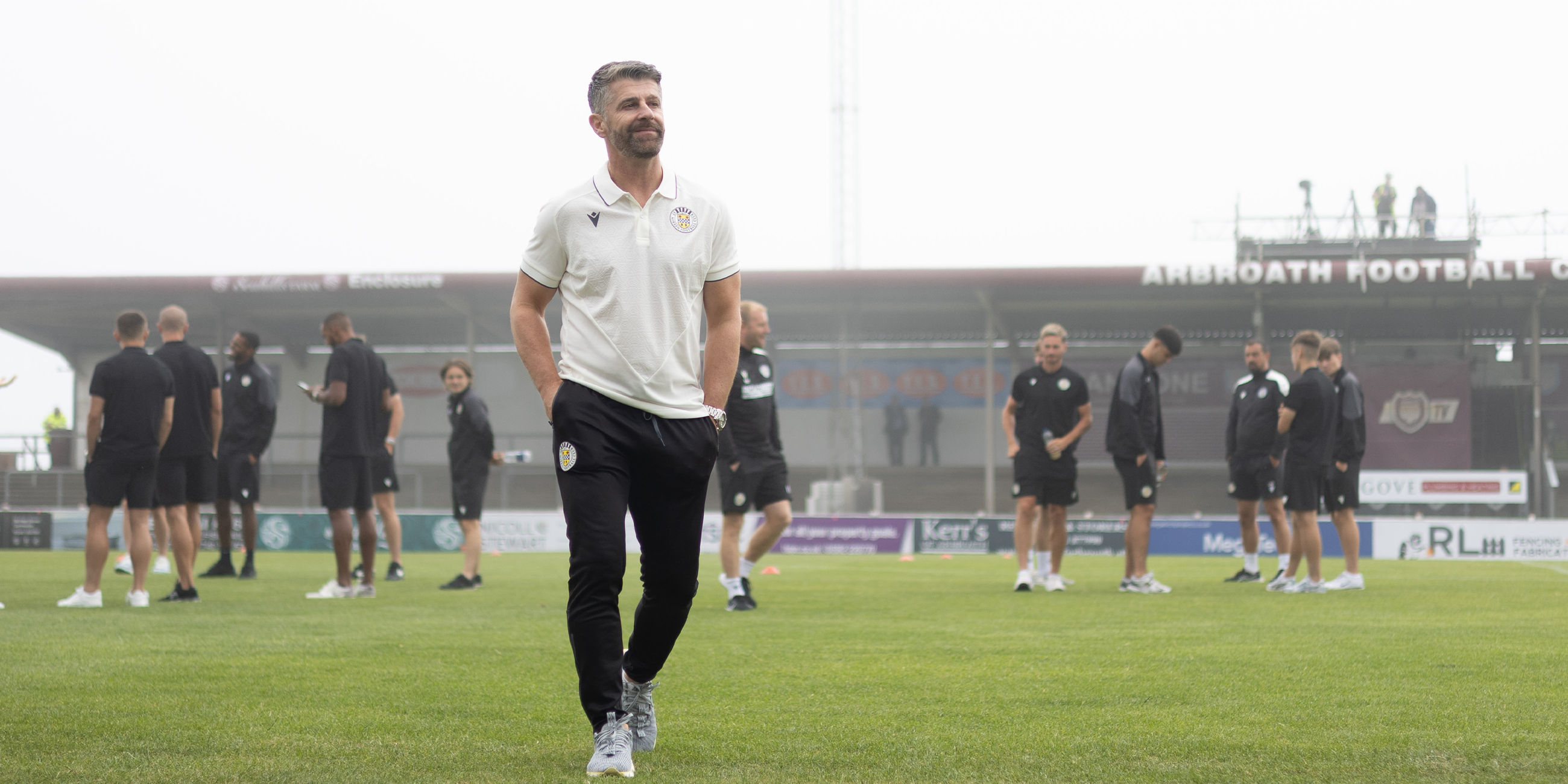 St Mirren Manager Stephen Robinson