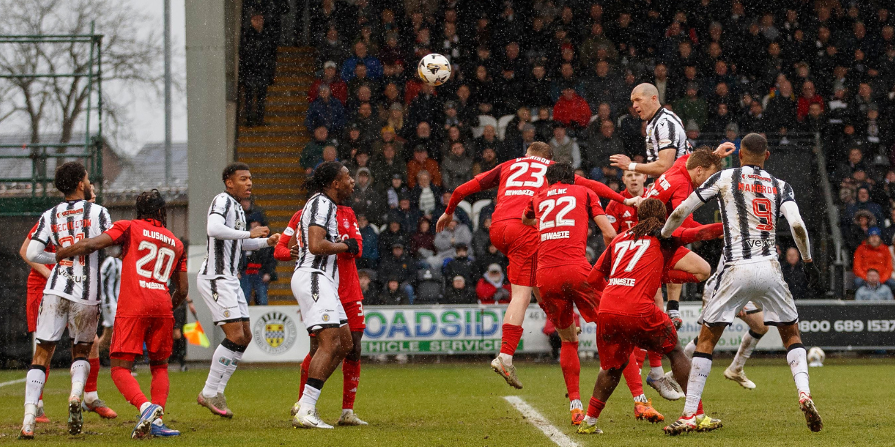 Alex Gogic scores against Aberdeen