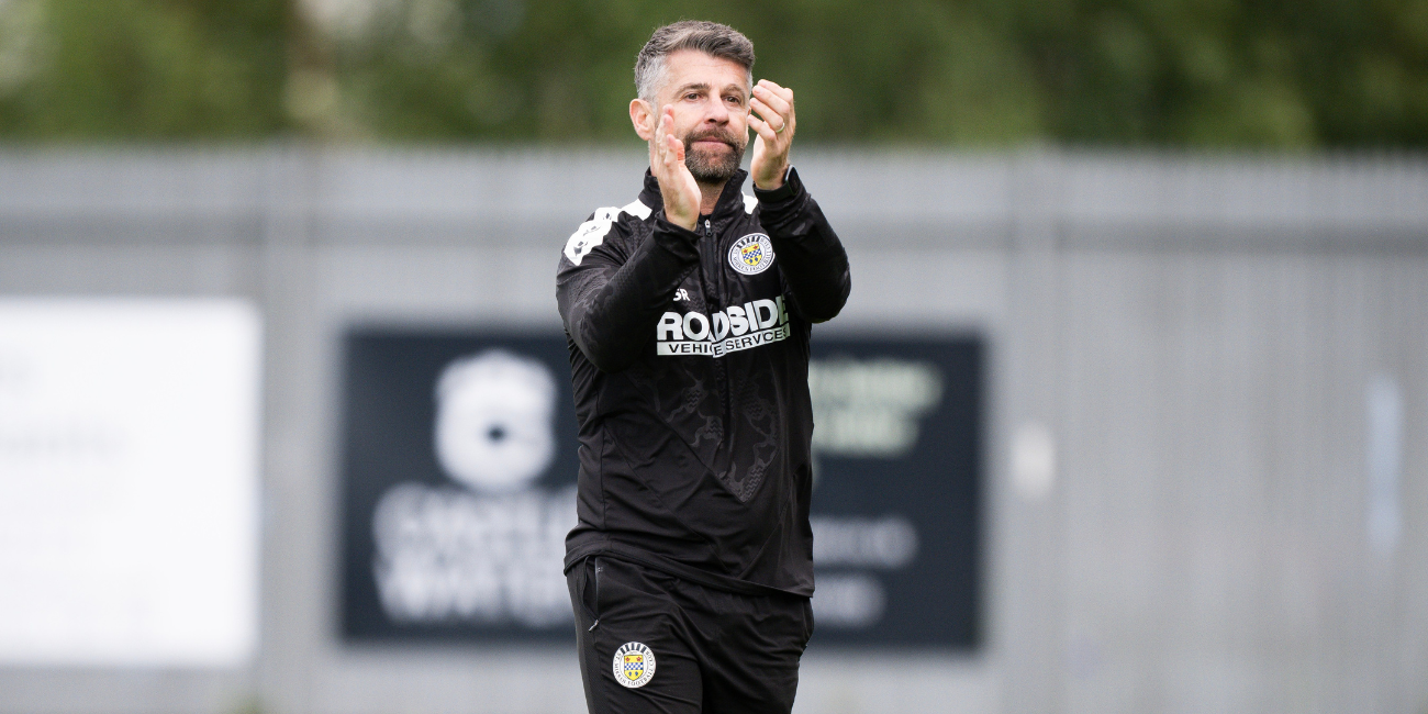 Stephen Robinson applauds travelling support